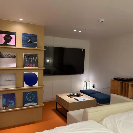 Hotel Inspiroom Jongro